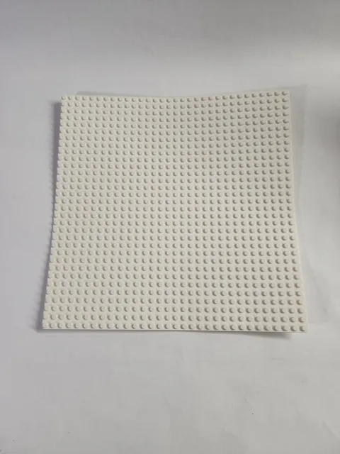 LEGO White Baseplate 32 x 32  10" ● # 3811 Base Plate 32x32 Slight Bends