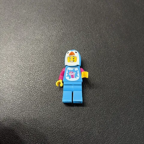 LEGO Penguin Slushy Vendor Minifigure cty1519