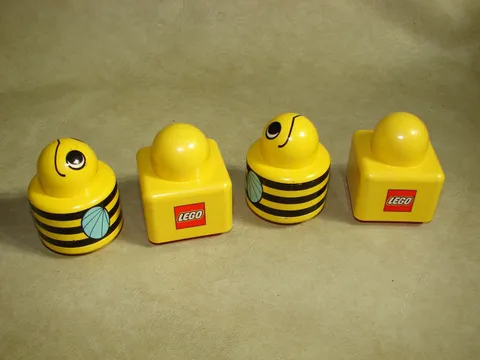 Vintage Lego Primo Bumble Bee Set Of 2 Rattle Stackable Rare!