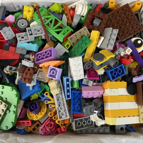 LEGO Bulk Lot of 5 Pounds  Lego Genuine 5 Lbs Grab Bag