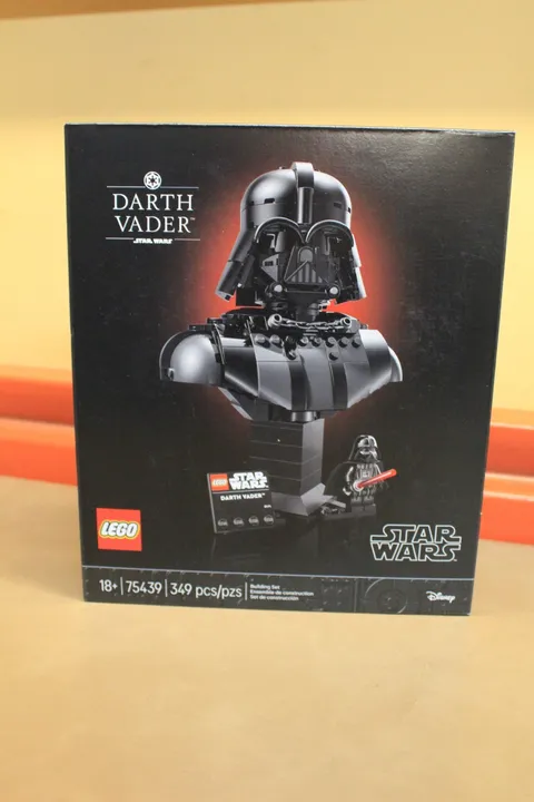 LEGO Star Wars Darth Vader Helmet Collection 75439 349 Pieces Complete Set NEW