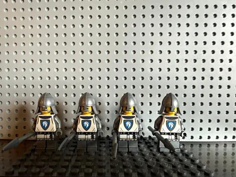 Lot of 4 LEGO medieval horse knights spearmen