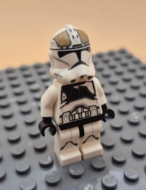 Lego Star Wars Clone Gunner Minifigure Phase 2 sw0837 75182 2017 Scowl Face