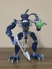 LEGO BIONICLE: Piraka - Vezok (8902) 100% Complete With Zamor Sphere