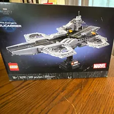 LEGO Marvel The Avengers Avengers Helicarrier 76295 509 pcs Ages 18+
