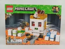 Lego Minecraft Dokuro Arena 7-14 21145 Used