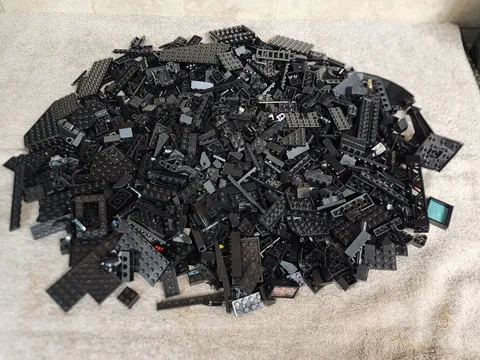  Bulk Lot Of 1000 Miscellaneous  Lego Pieces ( Black ) 