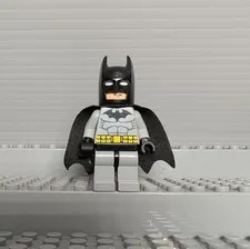 Genuine LEGO Batman Minifig bat001 Vintage 2006 Gray Suit Black Mask Cowl VGC