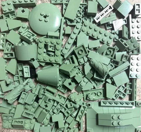 LEGO 192 Pc Sand Green Assorted Lot
