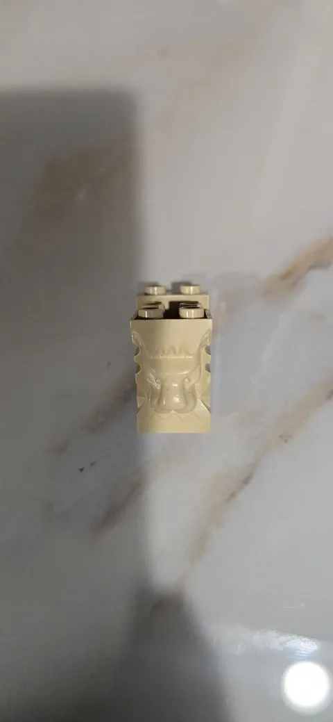 LEGO Lion Head Brick Tan Architechture Book Case Castle Wall Indiana Jones