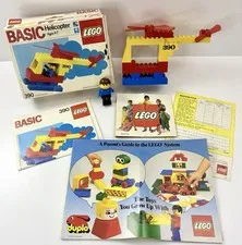 LEGO 1986 Basic Helicopter (Set #390) 24 Pieces, (Missing 1 Red Block)