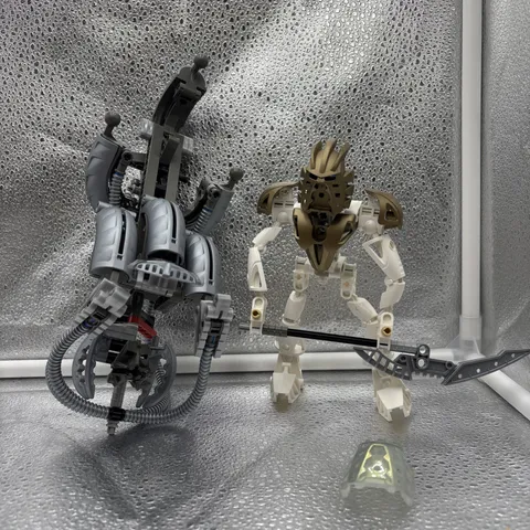 Bionicle Toa Takanuva 8596 Near Complete