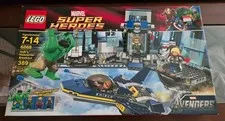 NEW/Sealed. - LEGO 6868 Avengers Hulk's Helicarrier Breakout