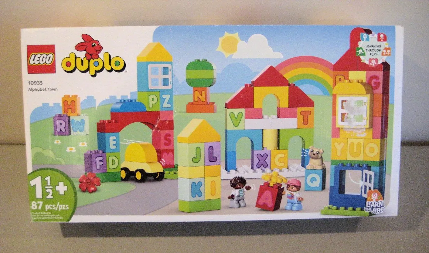 Lego Duplo 10935 Alphabet Town Retired New