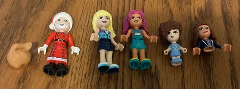 LEGO Friends Minifigures  Lot of 4 1/2 Assorted Characters Plastic