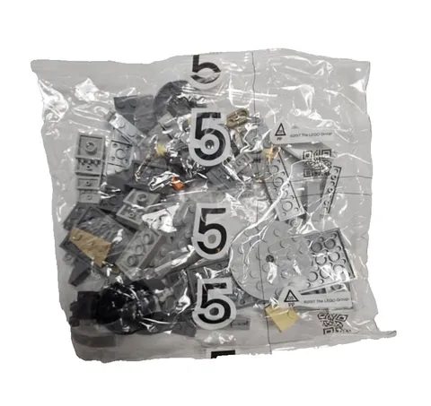 LEGO Star Wars The Millennium Falcon #75257 - Sealed SMALL Parts Bag #5 ONLY