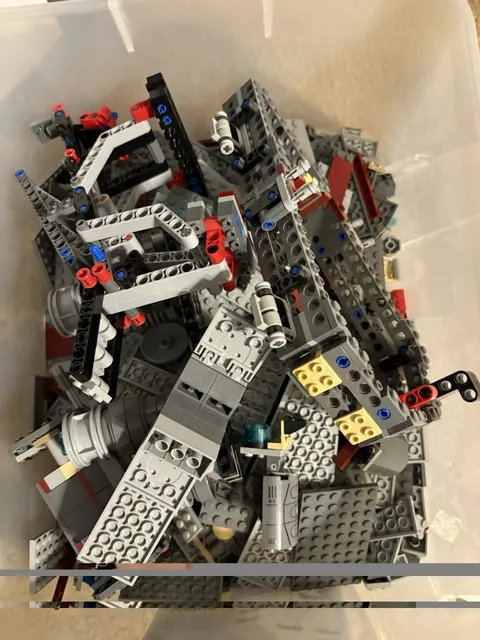 Lego Venator-Class Republic Attack Cruiser #8039 Pieces