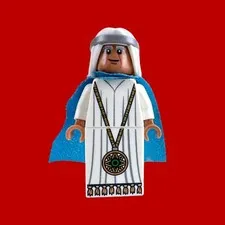 Lego Movie 5004238 Vitruvius Medallion Minifigure BluRay Exclusive 2014 Retired