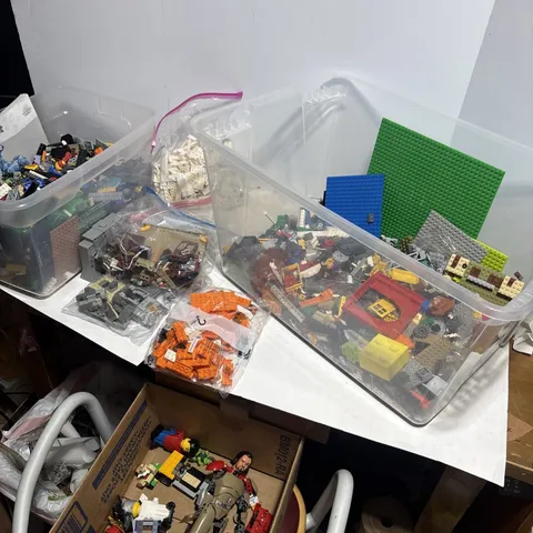 LEGO Building Bricks 16 Pound Bulk Lot Mixed Colors Specialty Pieces Components