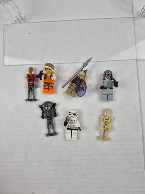 LEGO Star Wars Minifigure Lot Droid Gungan Soldier Imperial AT-ST Pilot Blaster