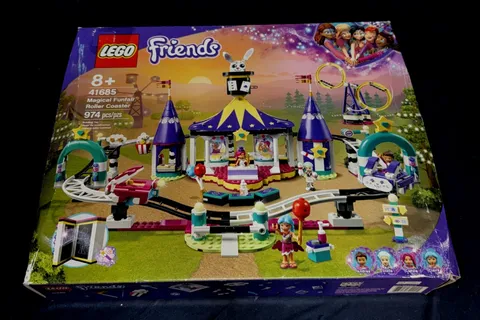 LEGO Friends Magical Funfair Roller Coaster 41685 974 PCS Sealed
