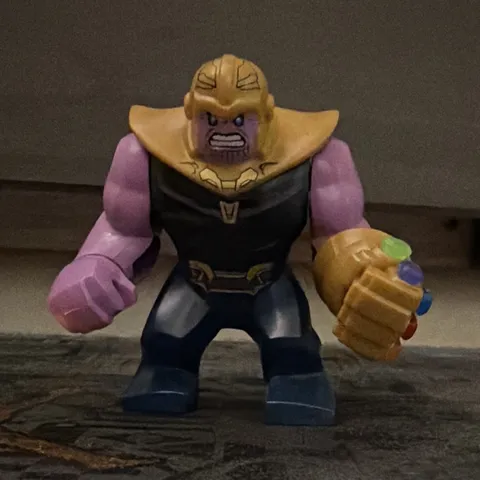 LEGO Thanos Plastic Minifigure with Infinity Gauntlet Gold Glove