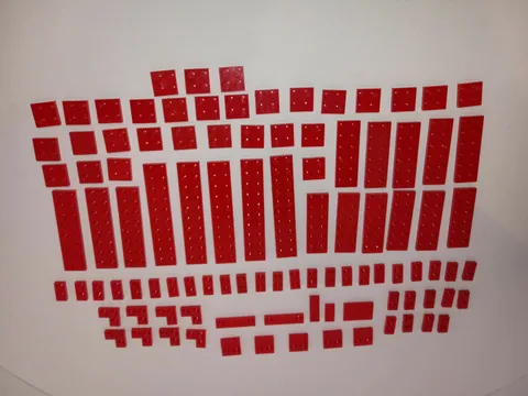 100 piece lot Lego red plates great for creative MOC actual items in pics 2 bys