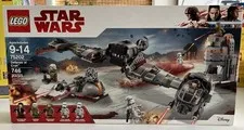LEGO 75202 Star Wars Defense of Crait 746 pieces Retired New in Box