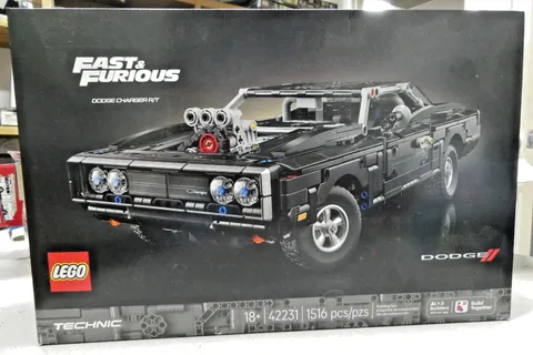 New/Sealed LEGO Technic Fast & Furious 1970 Dodge Charger R/T 42231 1516 Pcs 18+