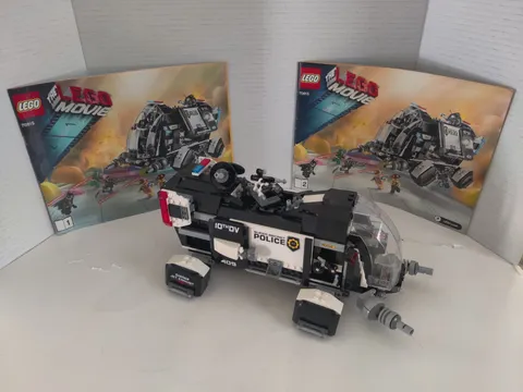 LEGO The LEGO Movie Super Secret Police Dropship 70815 Mostly Complete READ