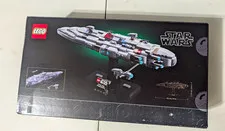 LEGO Star Wars Home One Starcruiser 75405 559 pcs Display Stand Age 18+