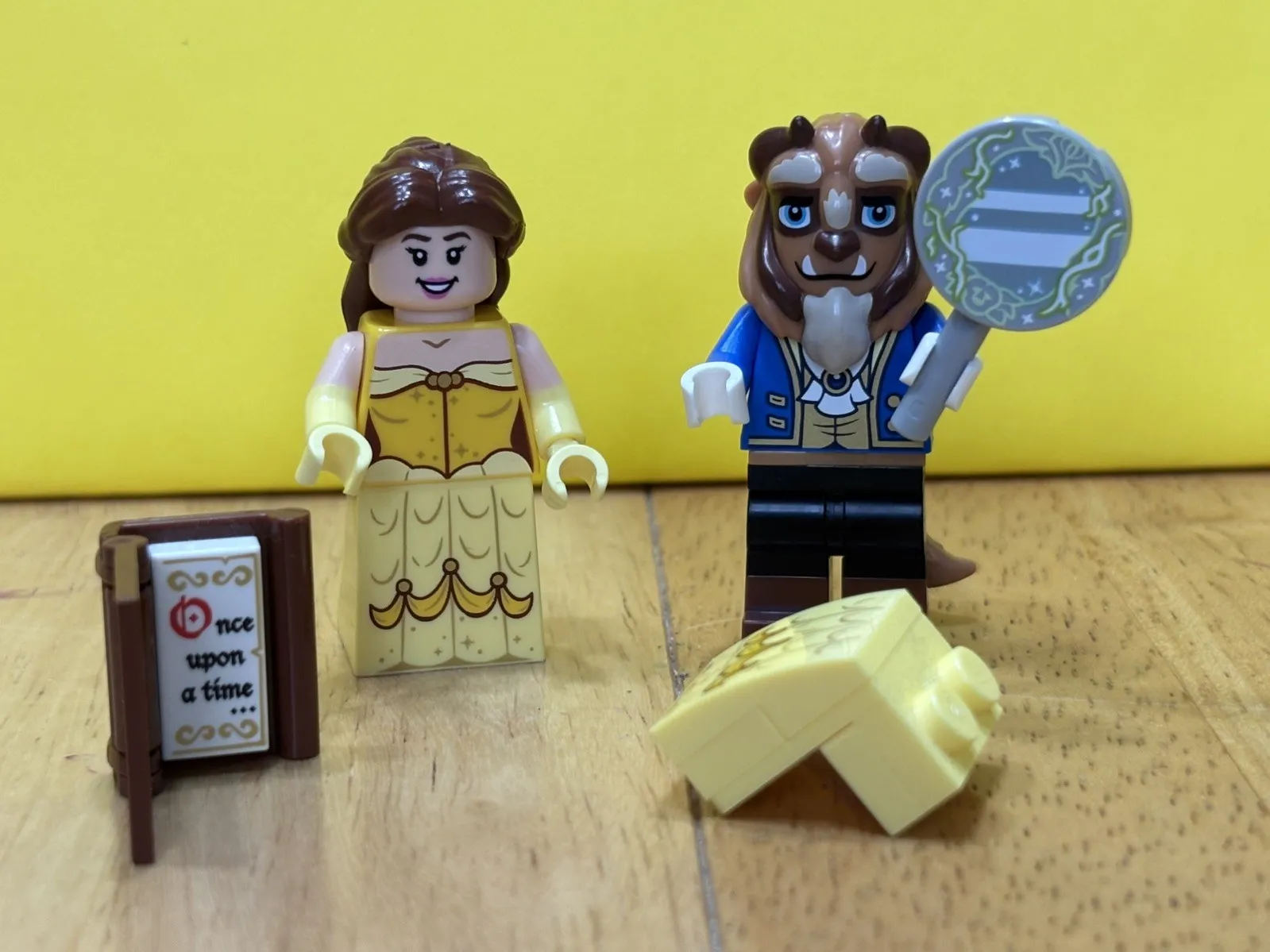 LEGO Beast And Belle Minifigures 43263 Disney Beauty And The Beast 