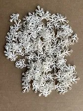 Lego White Plant Leaves (138 Qty)