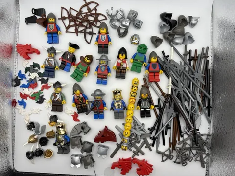 Lego Castle Minifigures And Parts Lot Rare Vintage Variety King Knight Viking