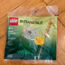 LEGO Botanicals Field Flowers set