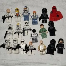 Lego Star Wars lot *some figures not complete*