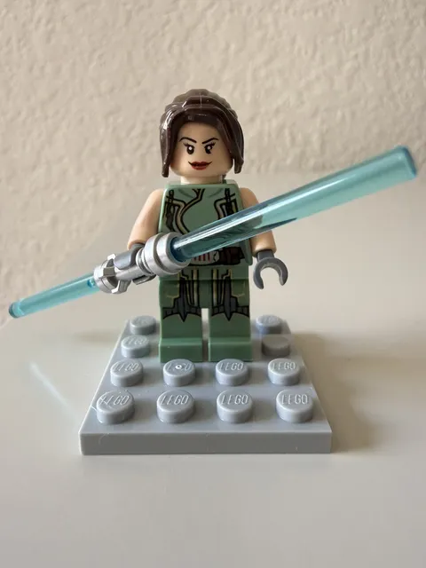Authentic LEGO Star Wars Satele Shan Minifigure Jedi Sith SW0389