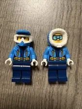 2 Lego Female Arctic Explorers Minifigures
