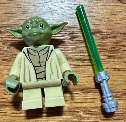 LEGO Star Wars YODA minifigure with lightsaber