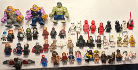 LEGO Minifigure Mixed Lot Marvel & Star Wars Thanos Hulk Spider-Man Vader