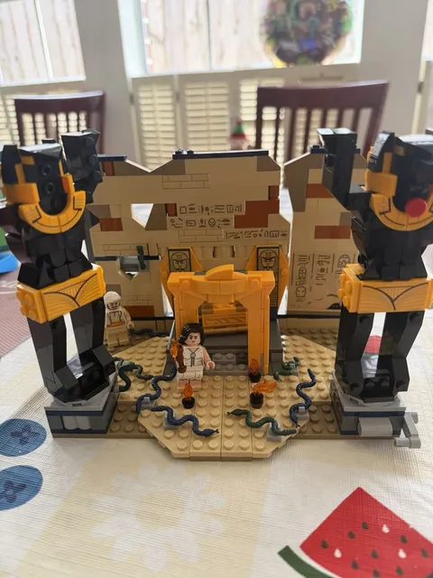 LEGO Indiana Jones: Escape from the Lost Tomb (77013)