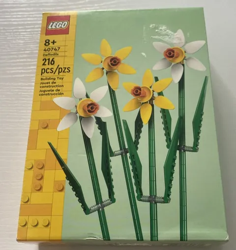 LEGO Botanicals 40747 Daffodils