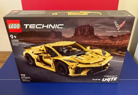 Sealed LEGO Technic Chevrolet Yellow Corvette Stingray Toy Car Building