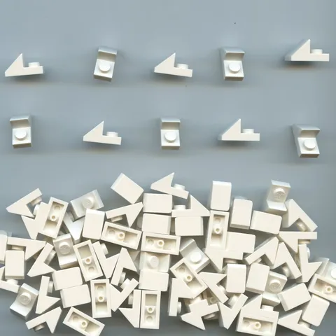 LEGO x 80 White Slope 45 2 x 1 with 2/3 Cutout 92946