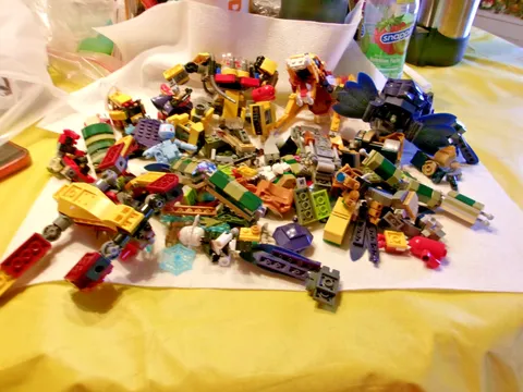 Lego Mixed Lot Figures Aliens Bricks Parts