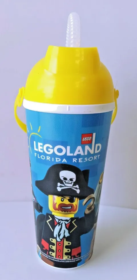 Legoland Florida Resort Drinking Tumbler With Straw Theme park Yellow / Blue