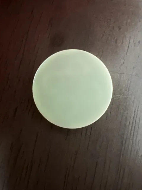 LEGO 67095 Glow In The Dark White Tile, Round 3 x 3 - 1 Piece
