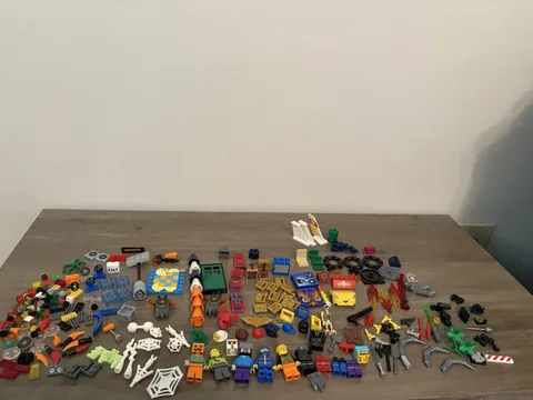 Random Lego Pieces Lot Figures Weapons