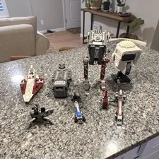 6 Lego sets already built Star Wars no minifigures , Some missing pieces
