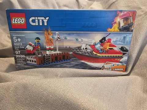 🤯LEGO CITY: Dock Side Fire (60213) BRAND NEW SEALED RETIRED